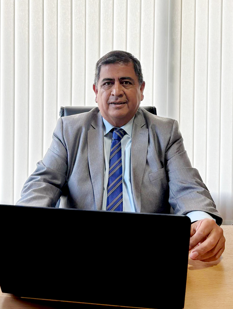 Dr. Pablo Sequeiros Alvarez